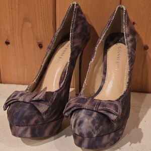 Gianni Bini Purple Heels with Bow Detail